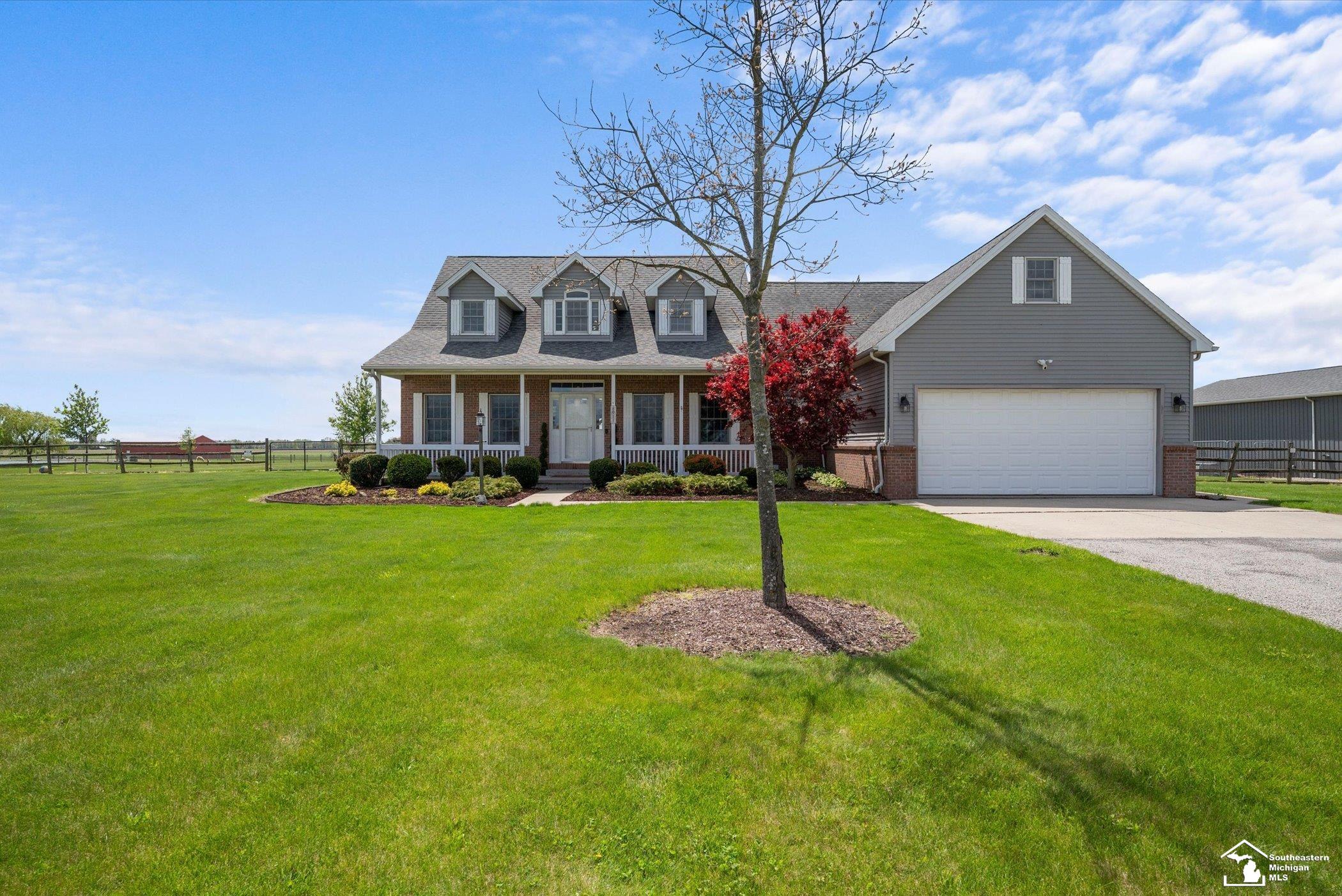8911 Schroeder Road