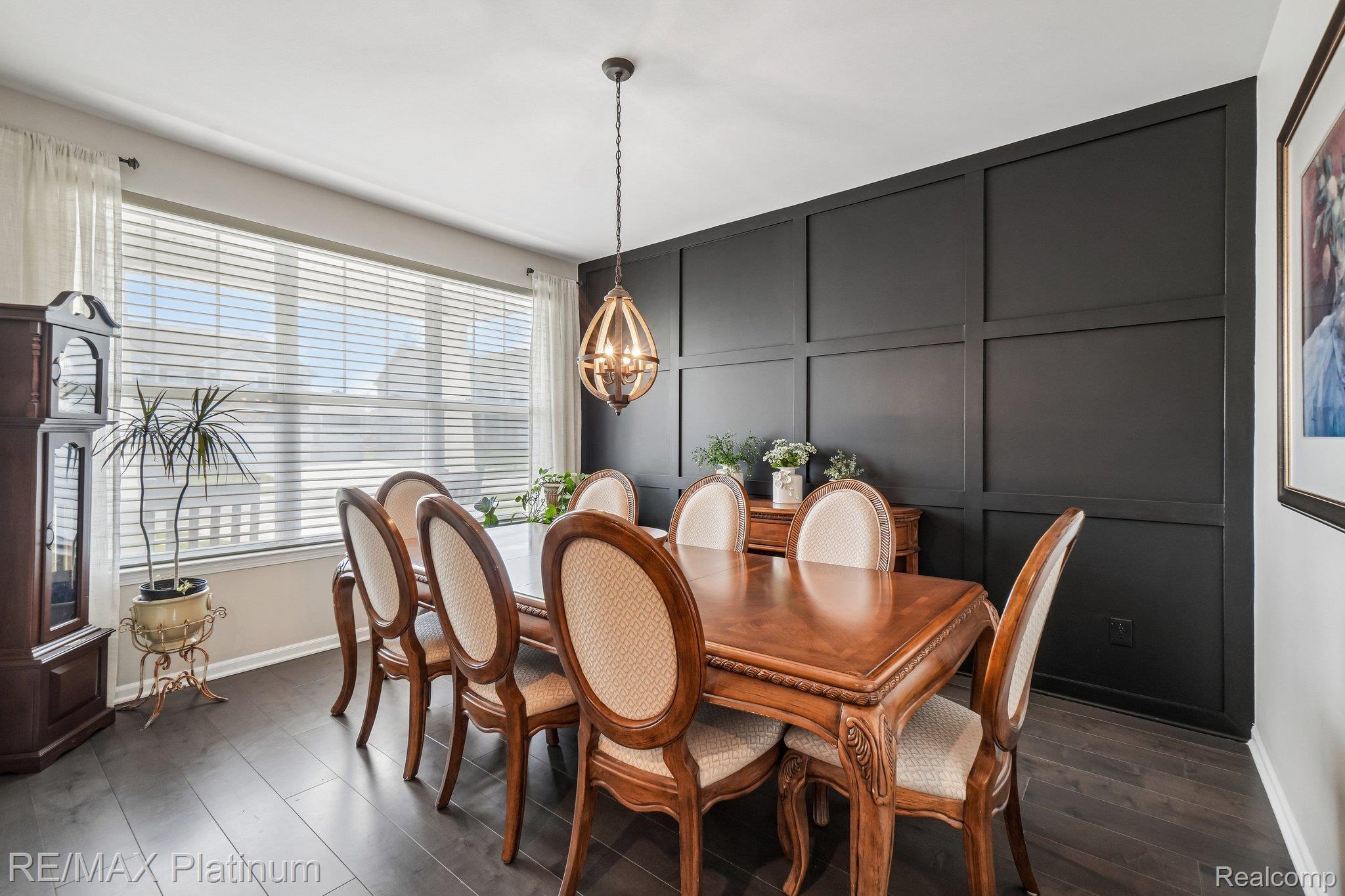 24261 Bay Laurel Lane