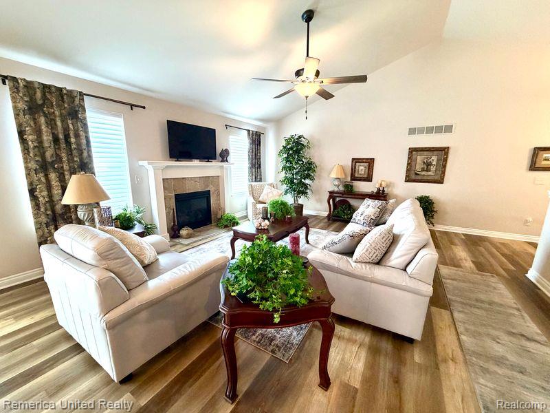 952 Preserve Lane
