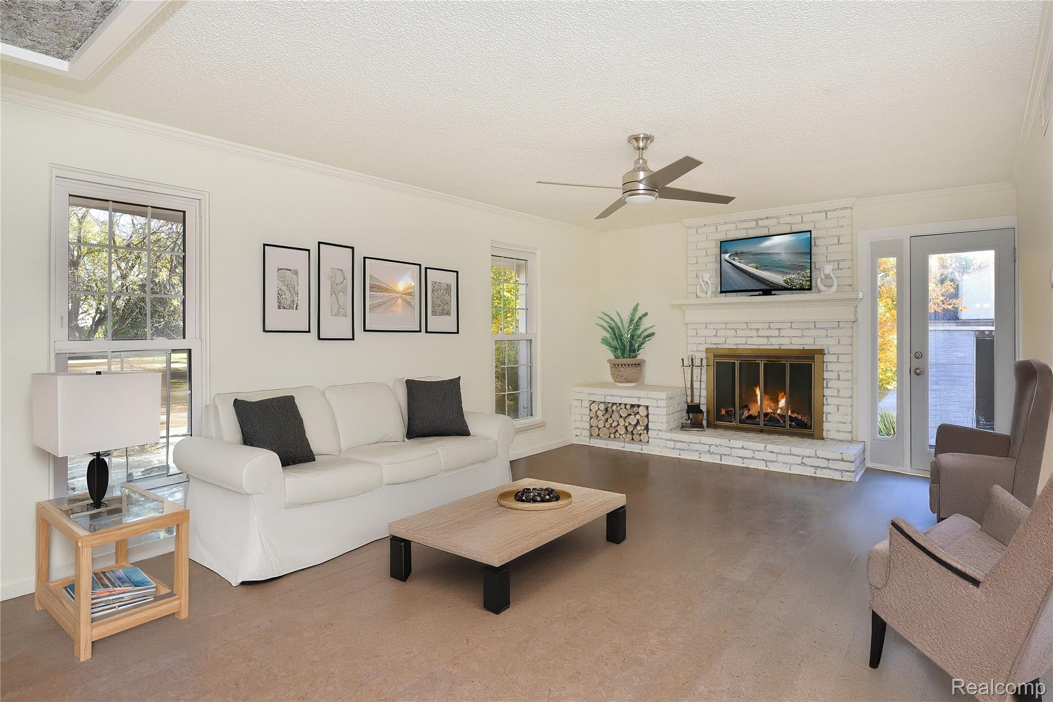 5596 Beauchamp Place