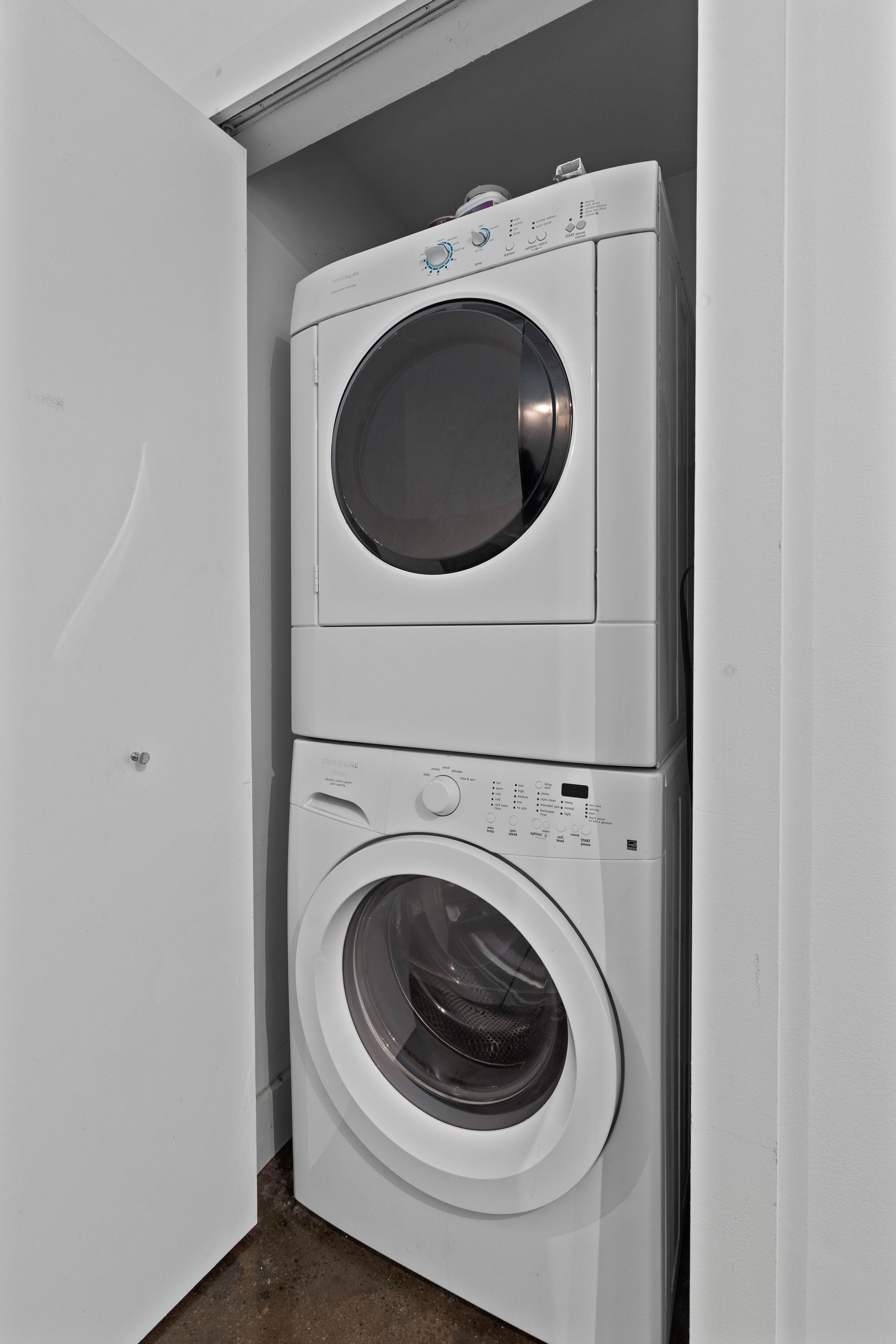 Detroit City Wayne, Michigan 48207, United States, 1 Bedroom Bedrooms, ,1 BathroomBathrooms,Residential,Active,118908