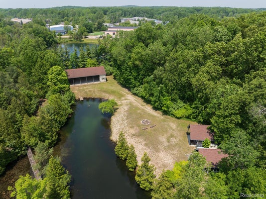 7490 ANDERSONVILLE RD, CLARKSTON, MI 48346 - Image 735e5c2f75065cbaeaeef5d580fb221e/931284312