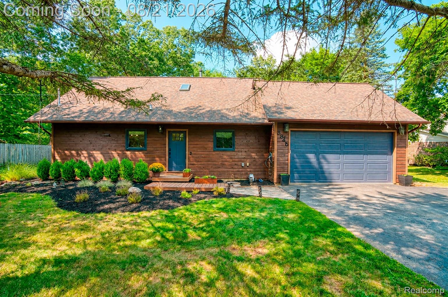 8845 River Valley Road