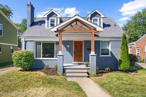 2925 Benjamin Avenue Royal Oak City MI 48073