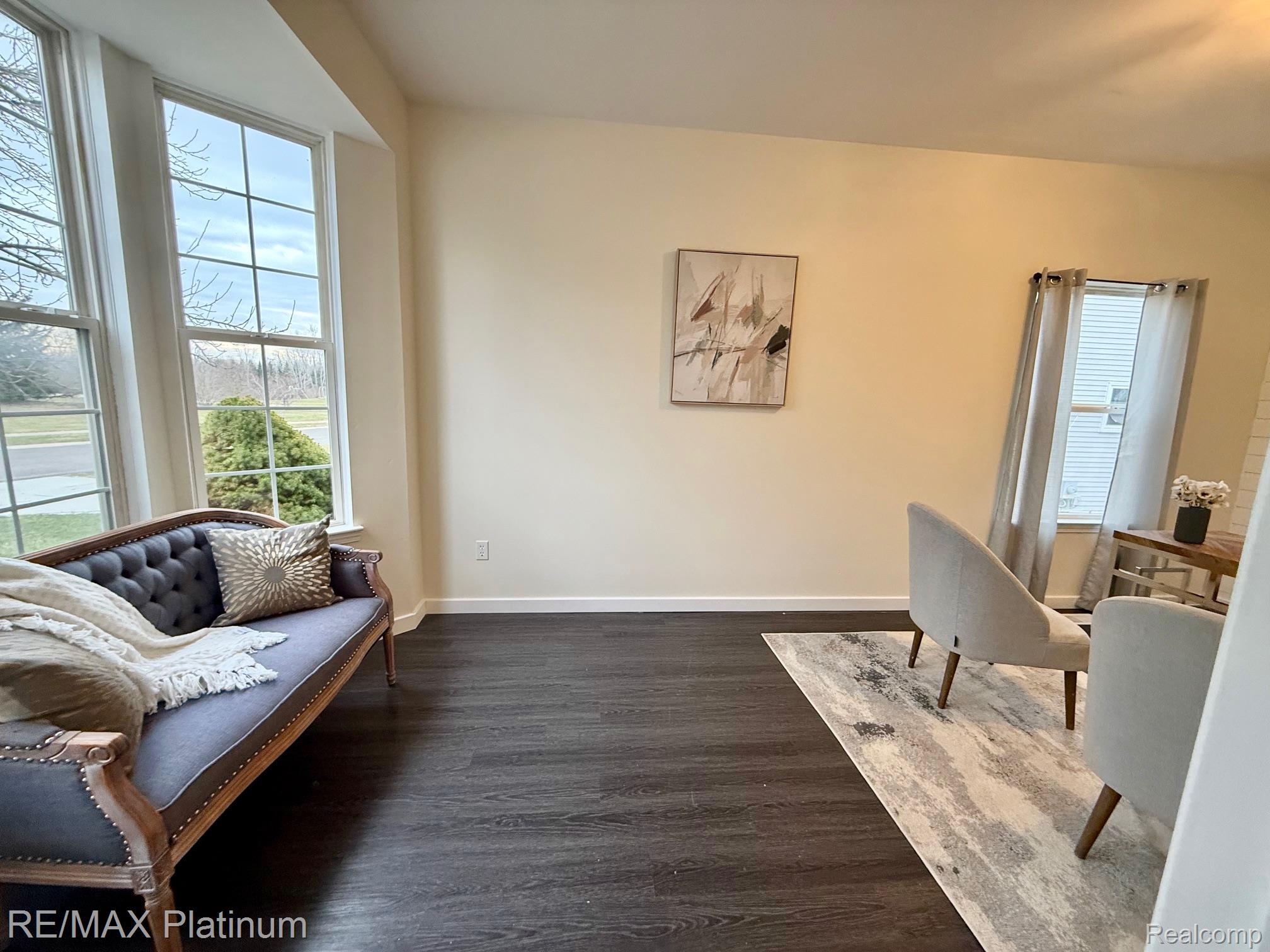 1923 Andover Boulevard