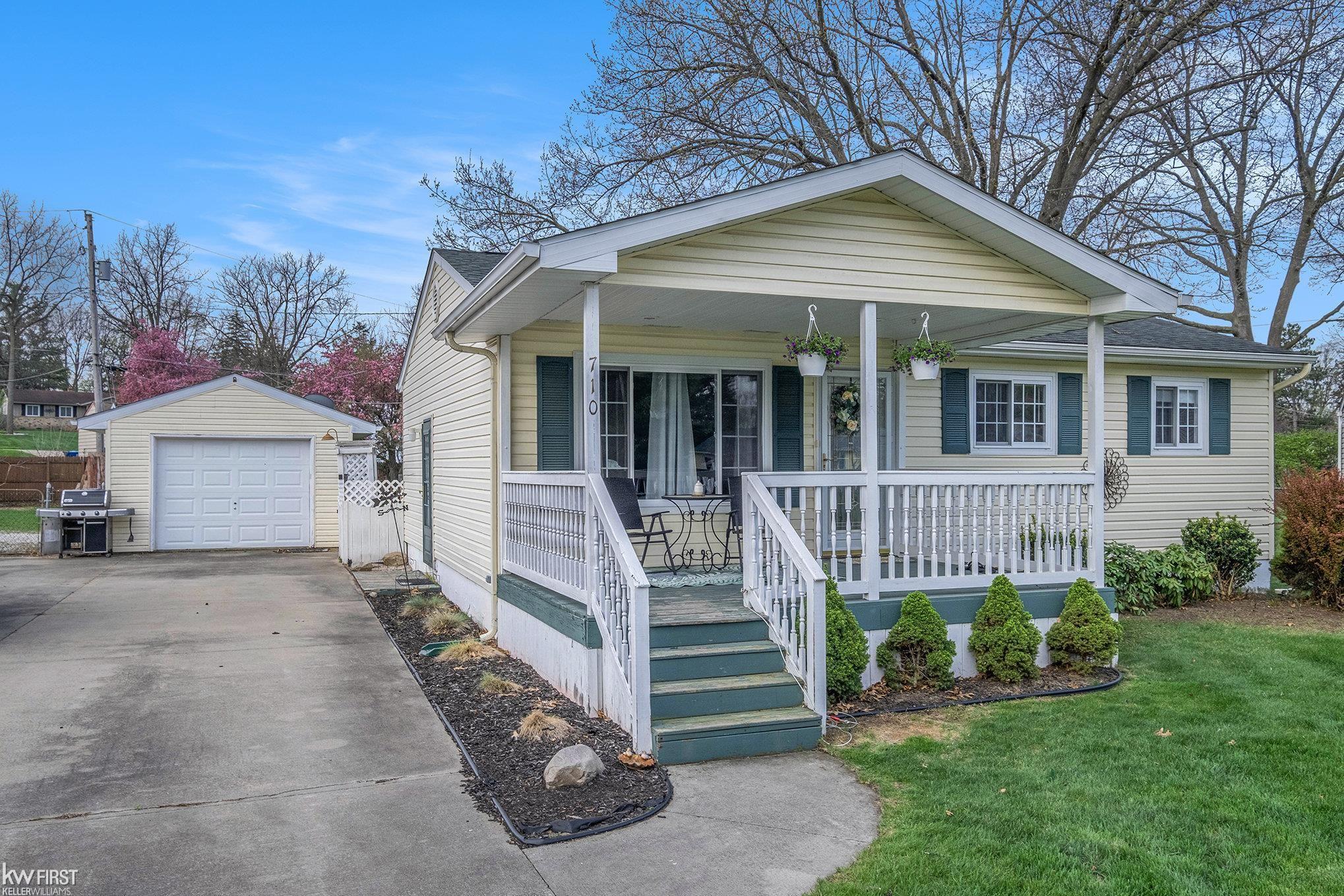 710 Grant Circle