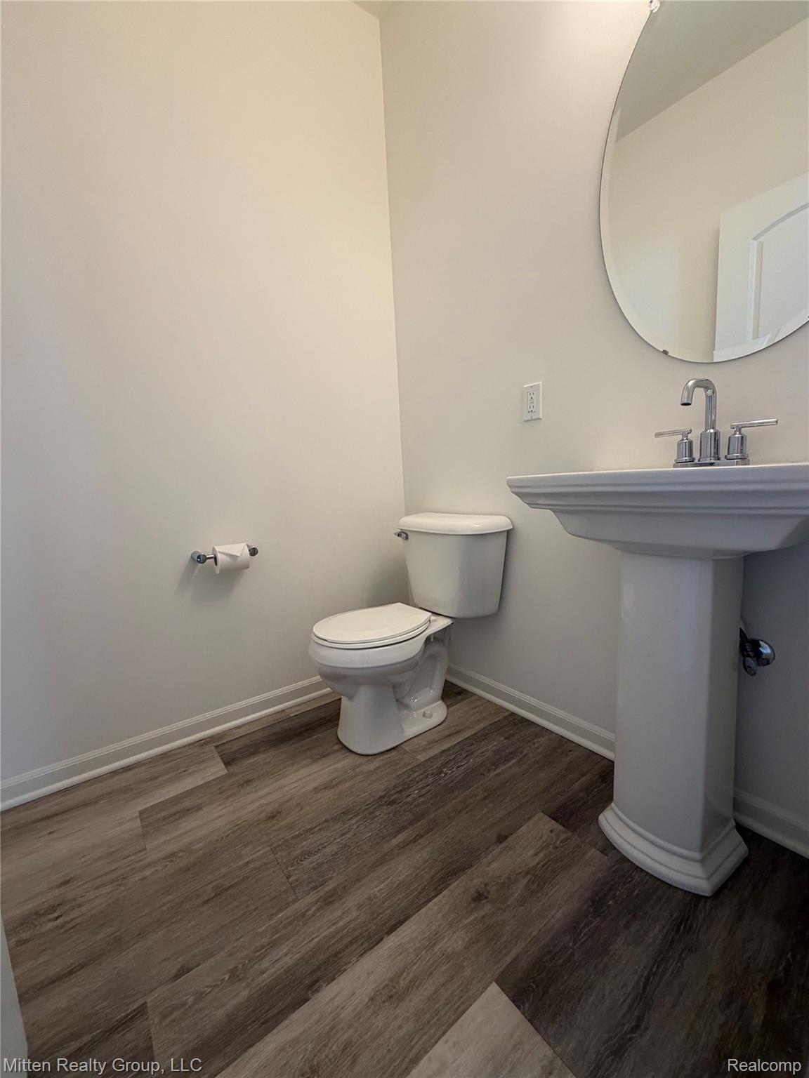 441 Wright Street 52
