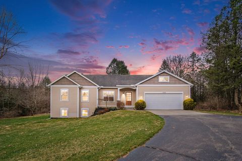 1682 House Street NE Plainfield Charter Township MI 49306