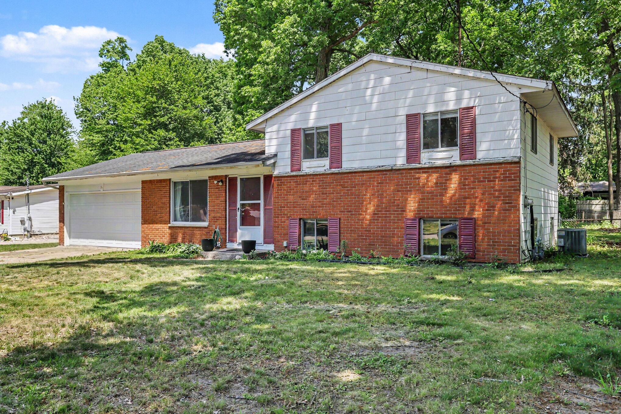 16 Oak Grove Road