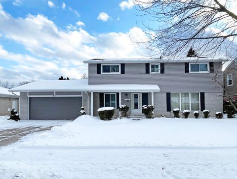 971 Canterbury Road Grosse Pointe Woods City MI 48236