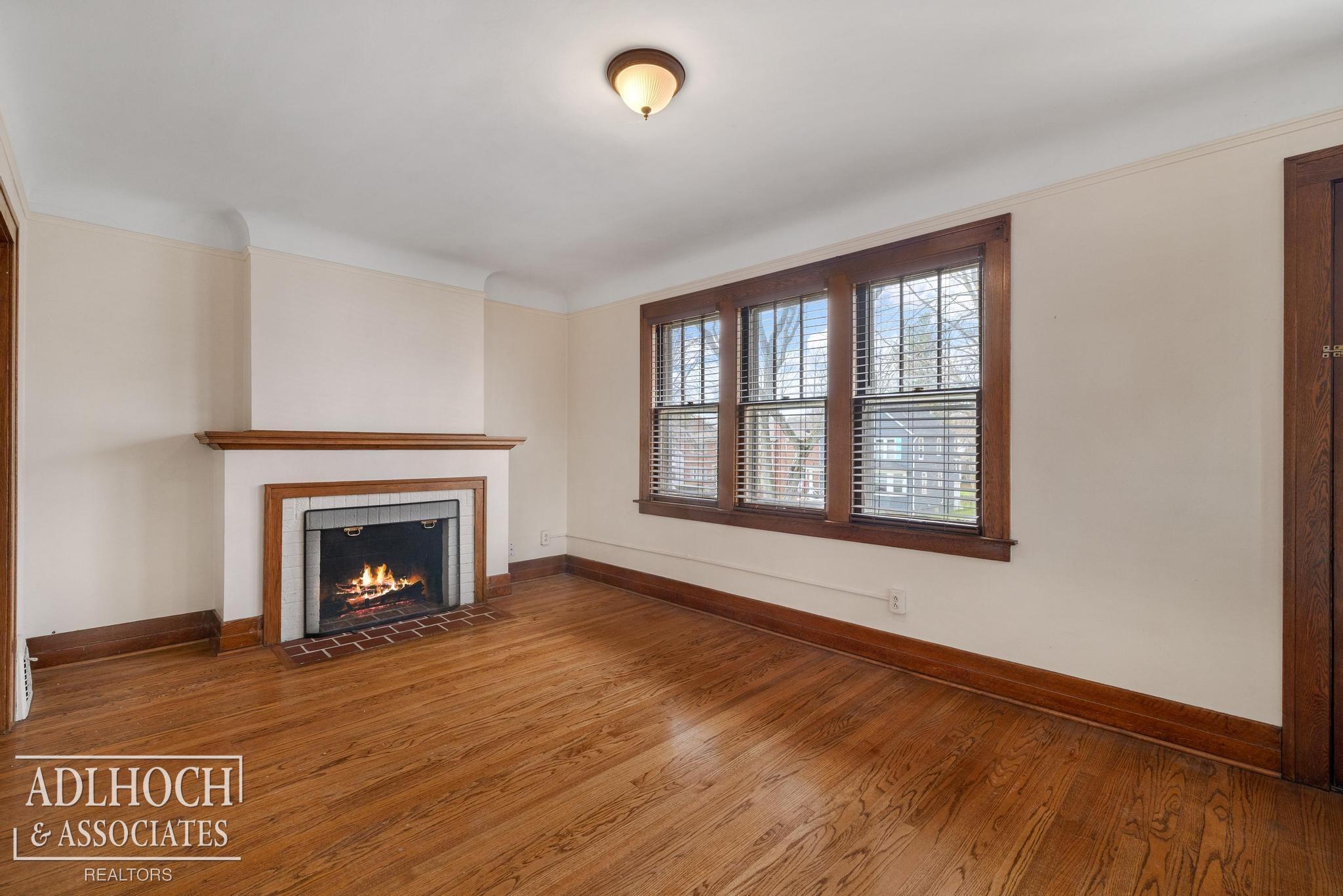 526 1/2 ST. CLAIR Street