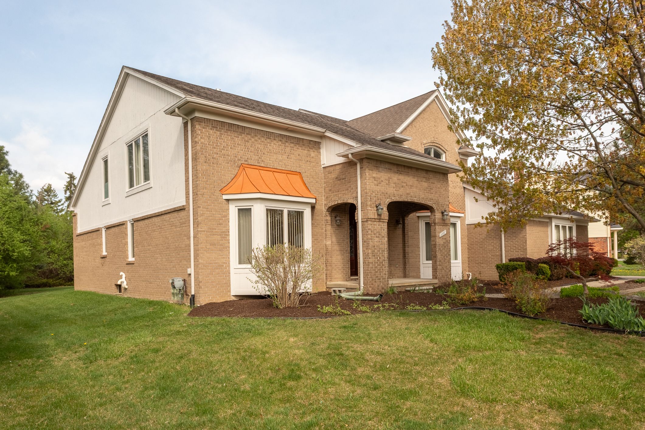 3351 MUERKNOLL Drive