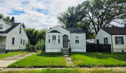 Photo for 18914 Elkhart Street