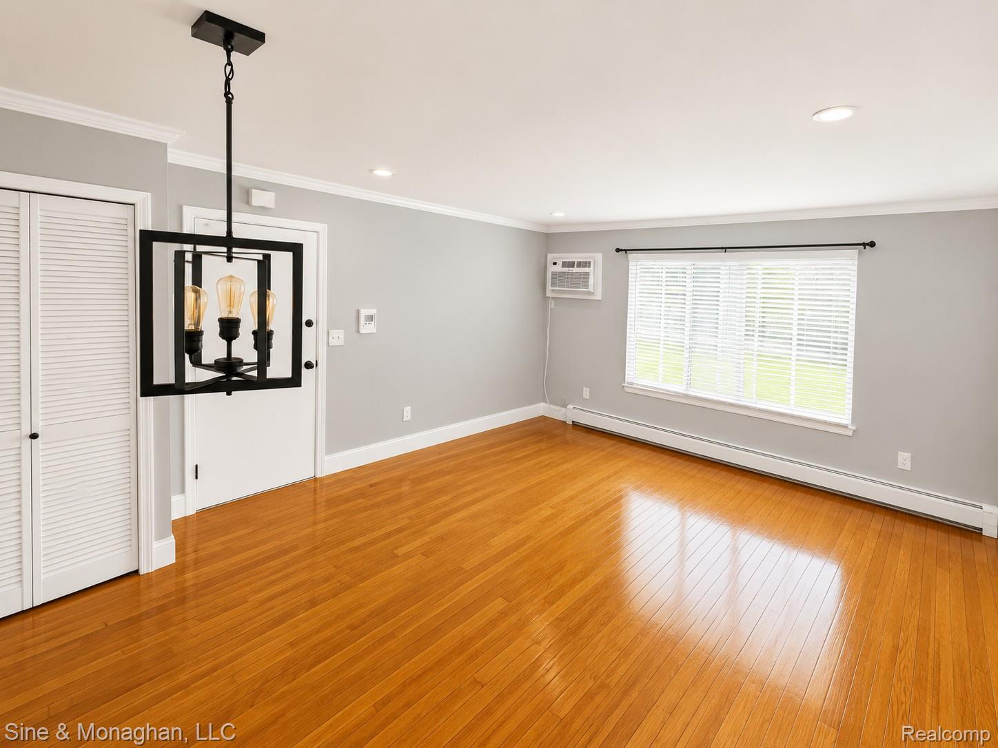 433 Miller Avenue 203
