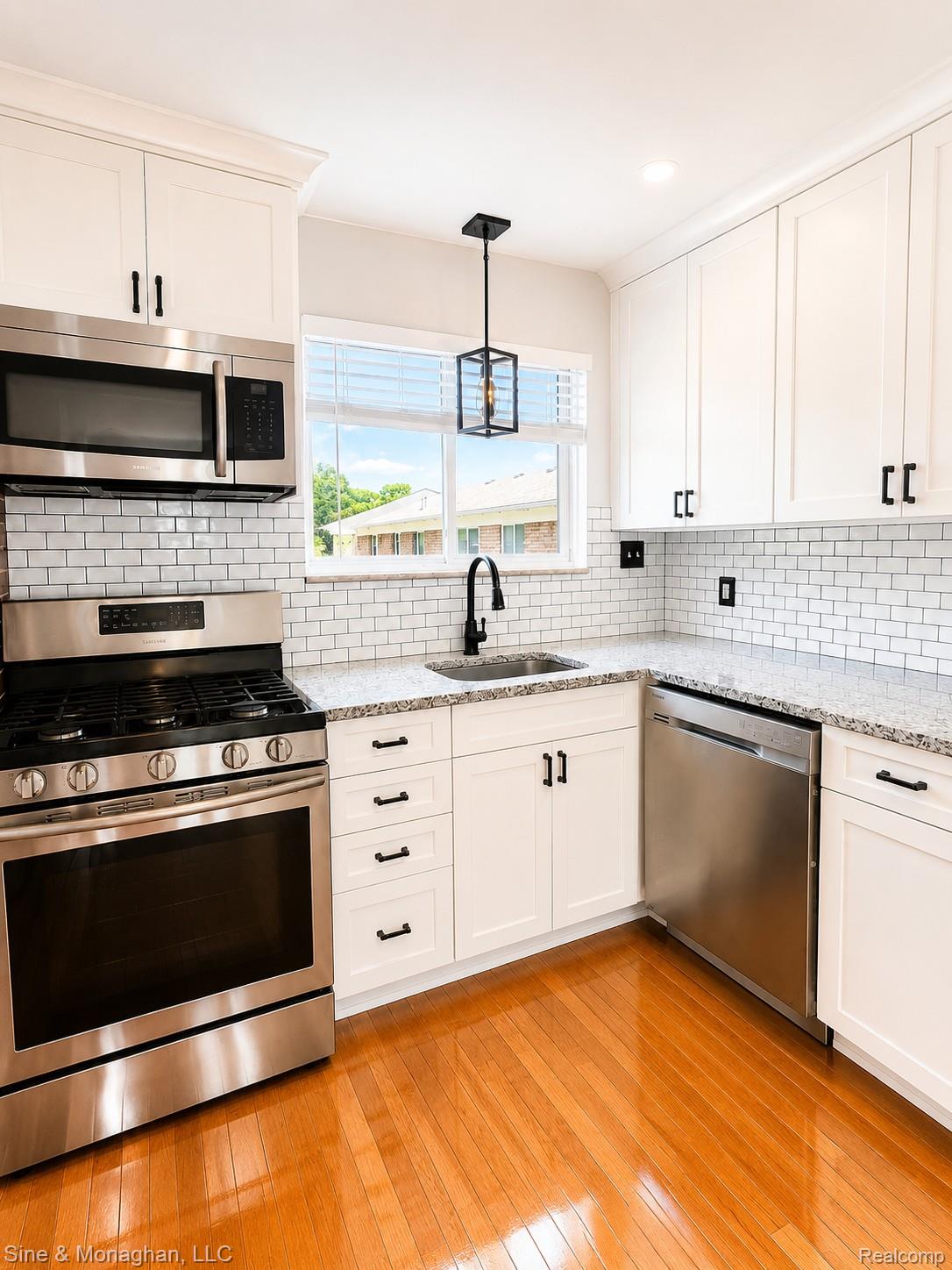 433 Miller Avenue 203