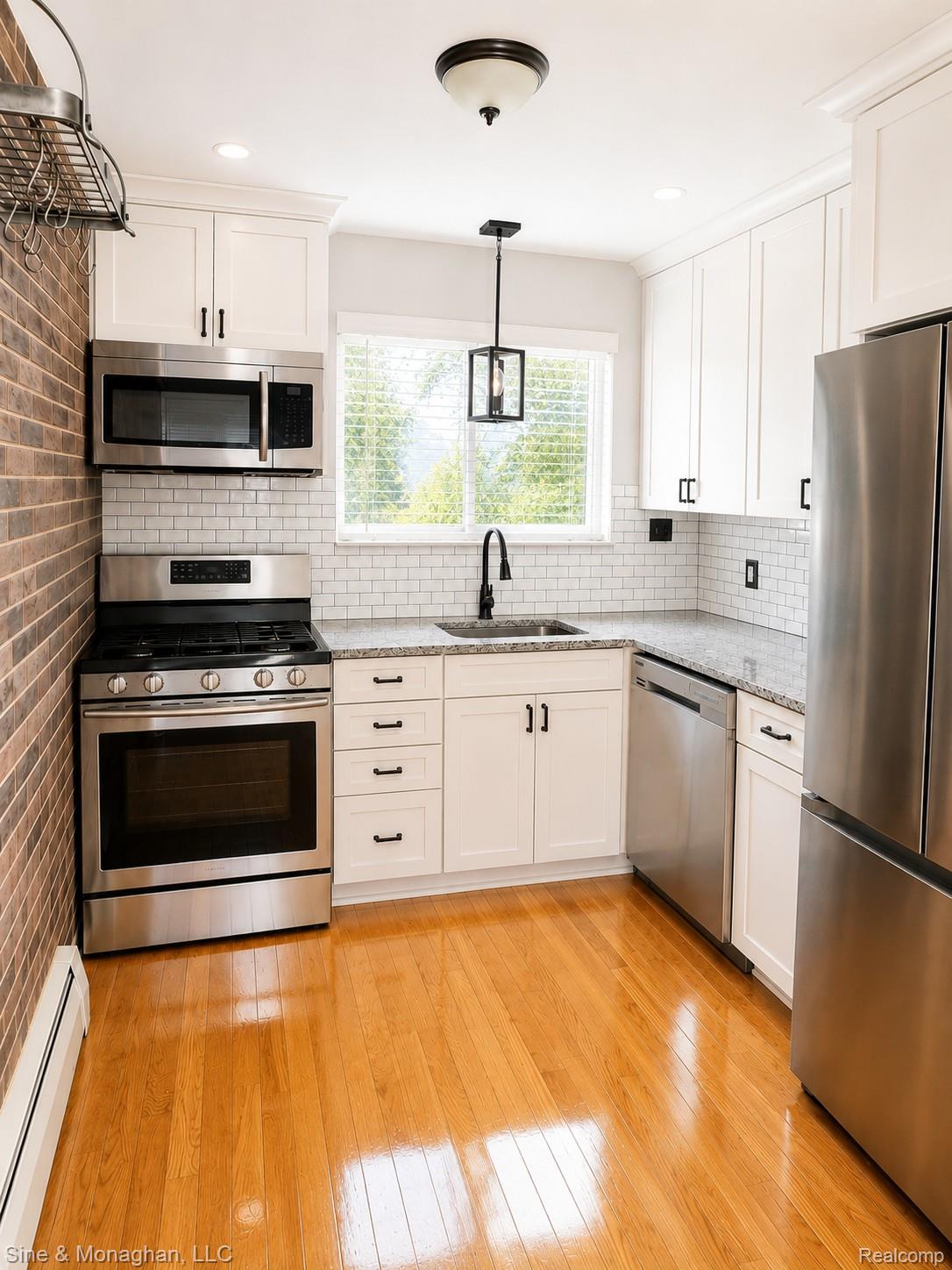 433 Miller Avenue 203