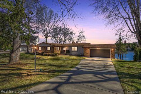 8028 Ore Knob Drive Tyrone Township MI 48430