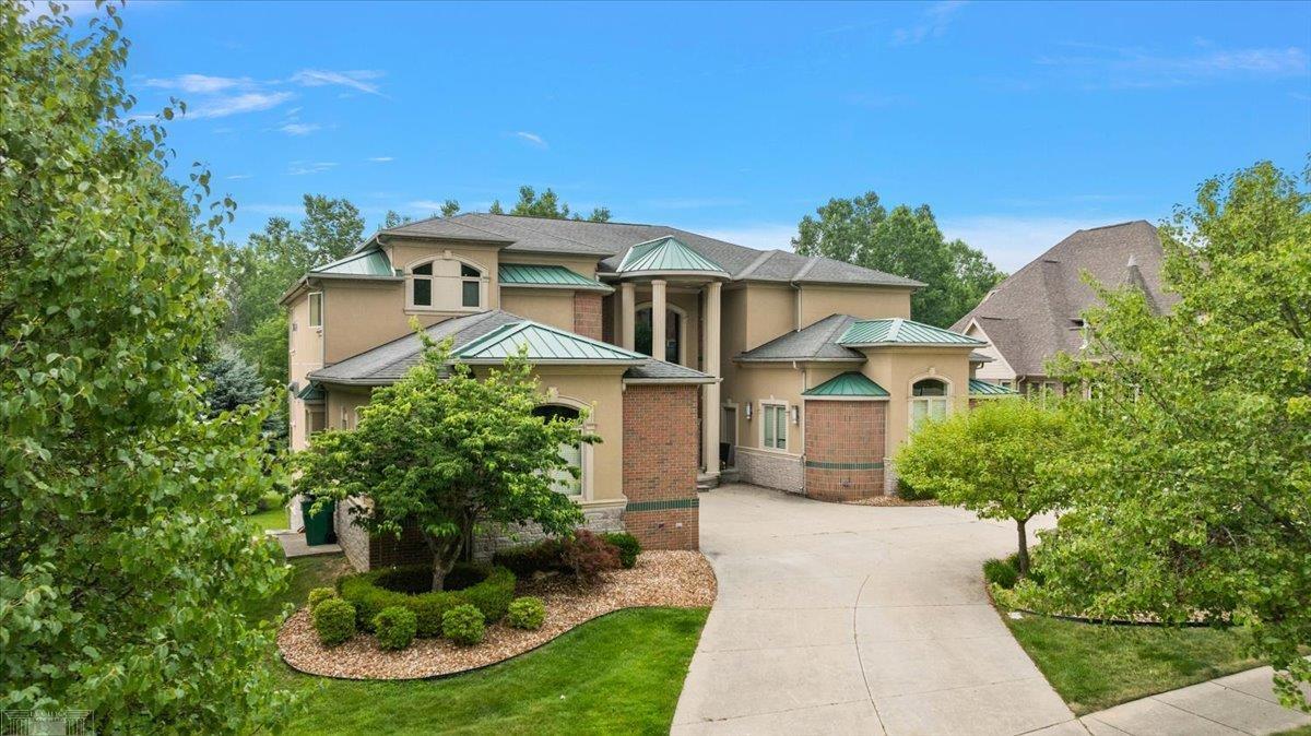 61403 Barclay Drive