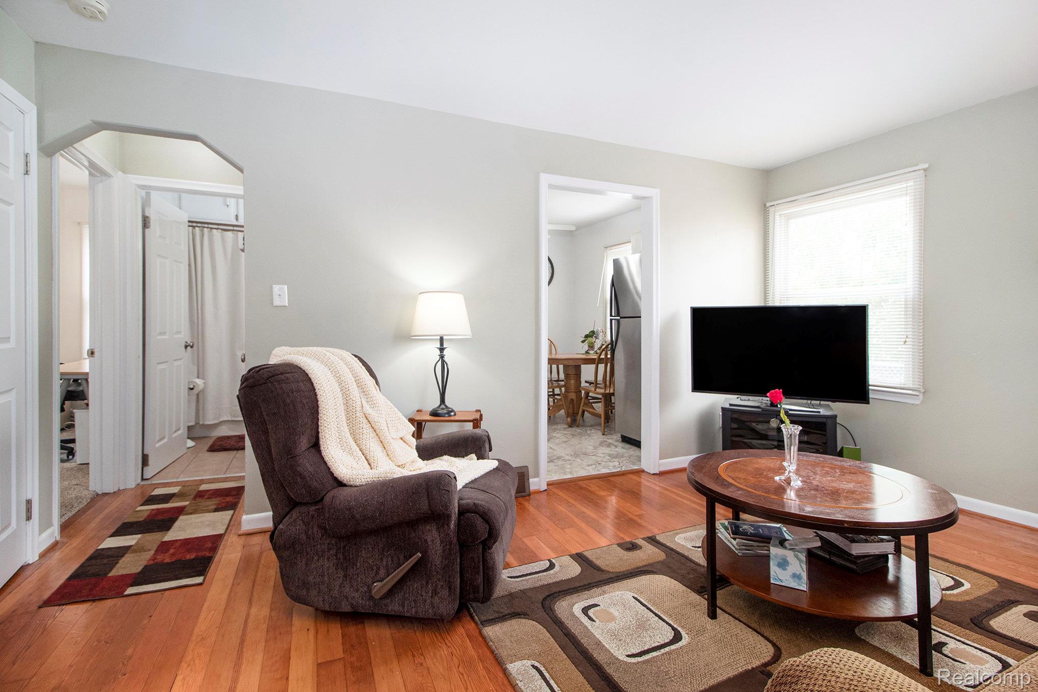 Roseville City, Michigan 48066, United States, 3 Bedrooms Bedrooms, ,2 BathroomsBathrooms,Residential,Pending,217014