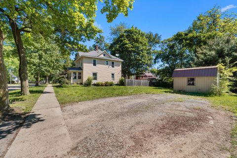Tiny photo for 119 S Manning Street, Hillsdale City, MI 49242 (MLS # 53026025877)