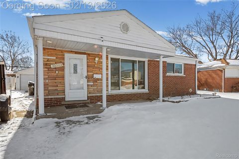 30363 Indigo Street Roseville City MI 48066