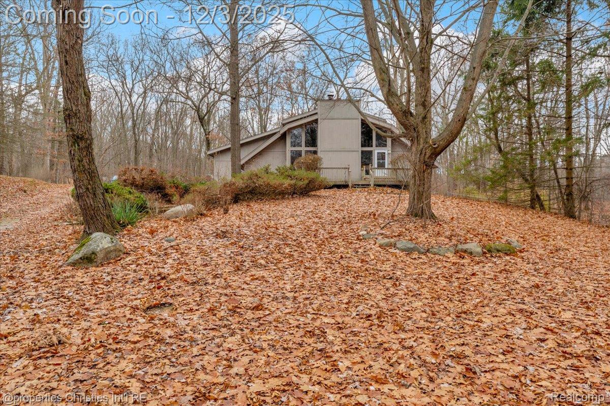 13095 Woodland Trail