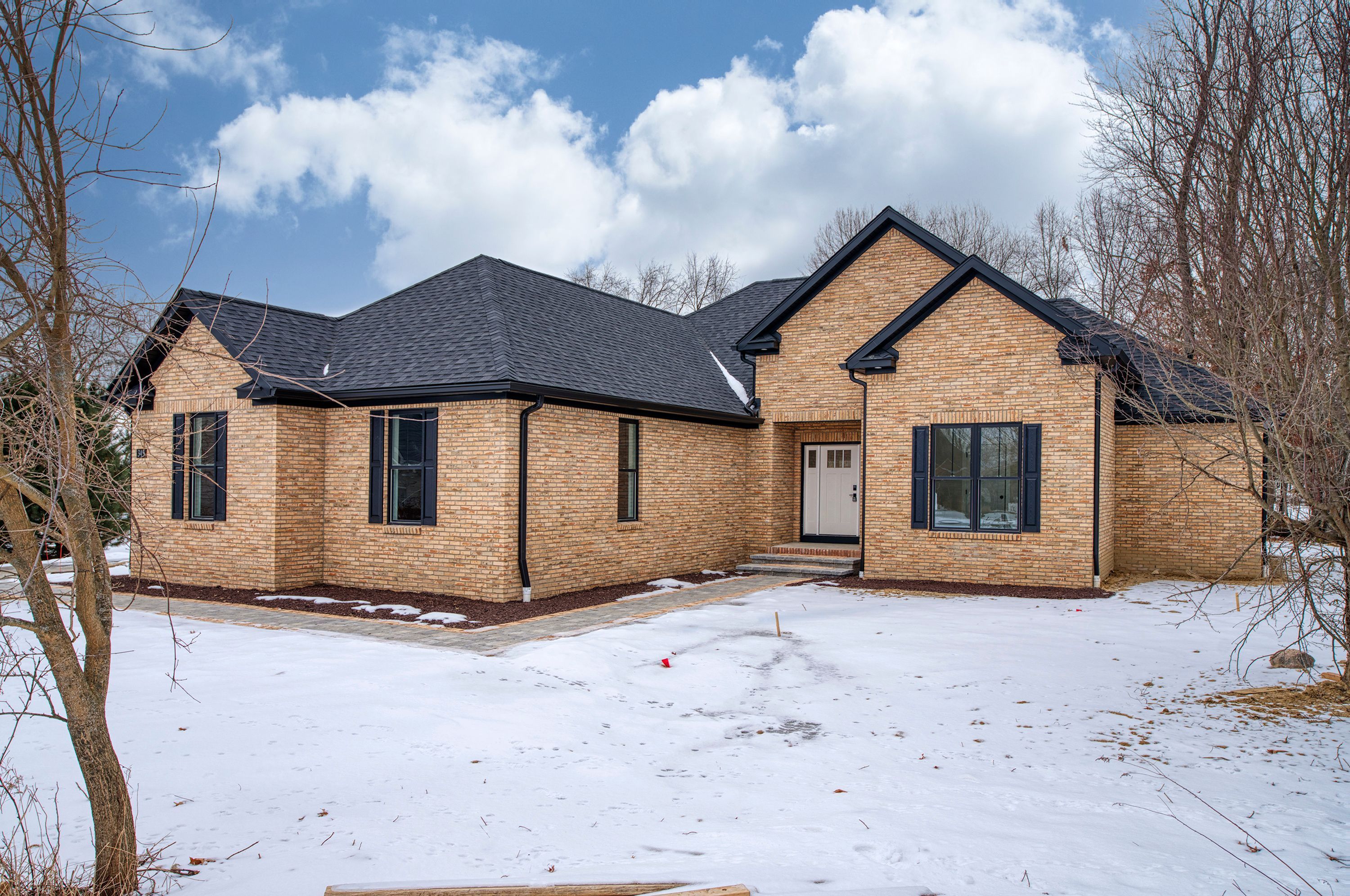 345 GRANITE Drive