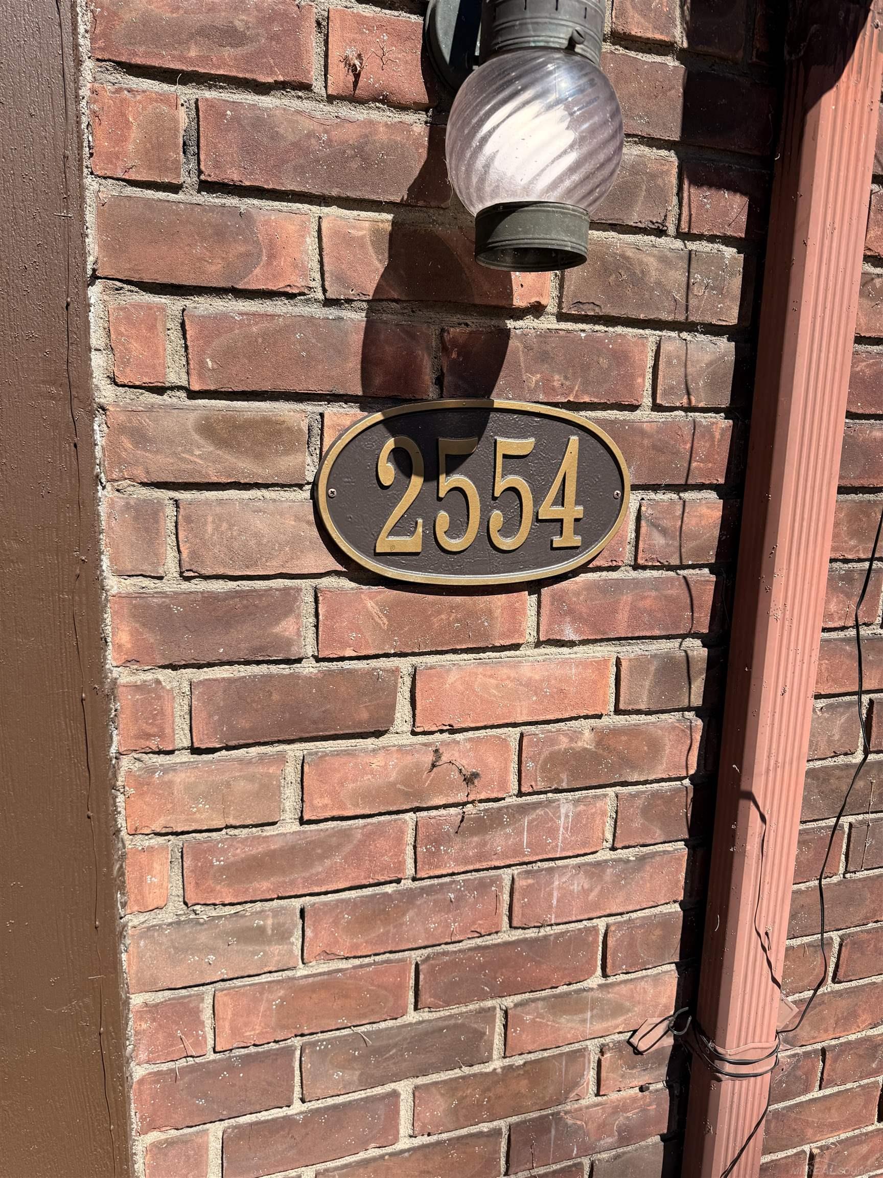 2554 Woodstock Drive