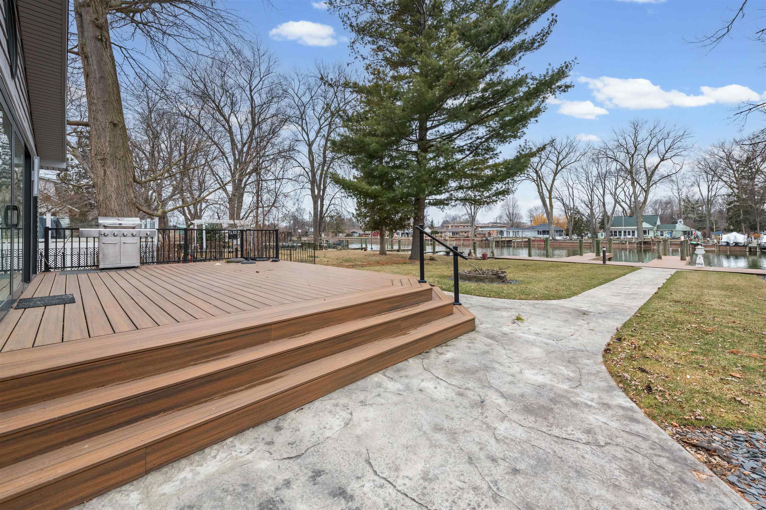 28930 Old North River Road