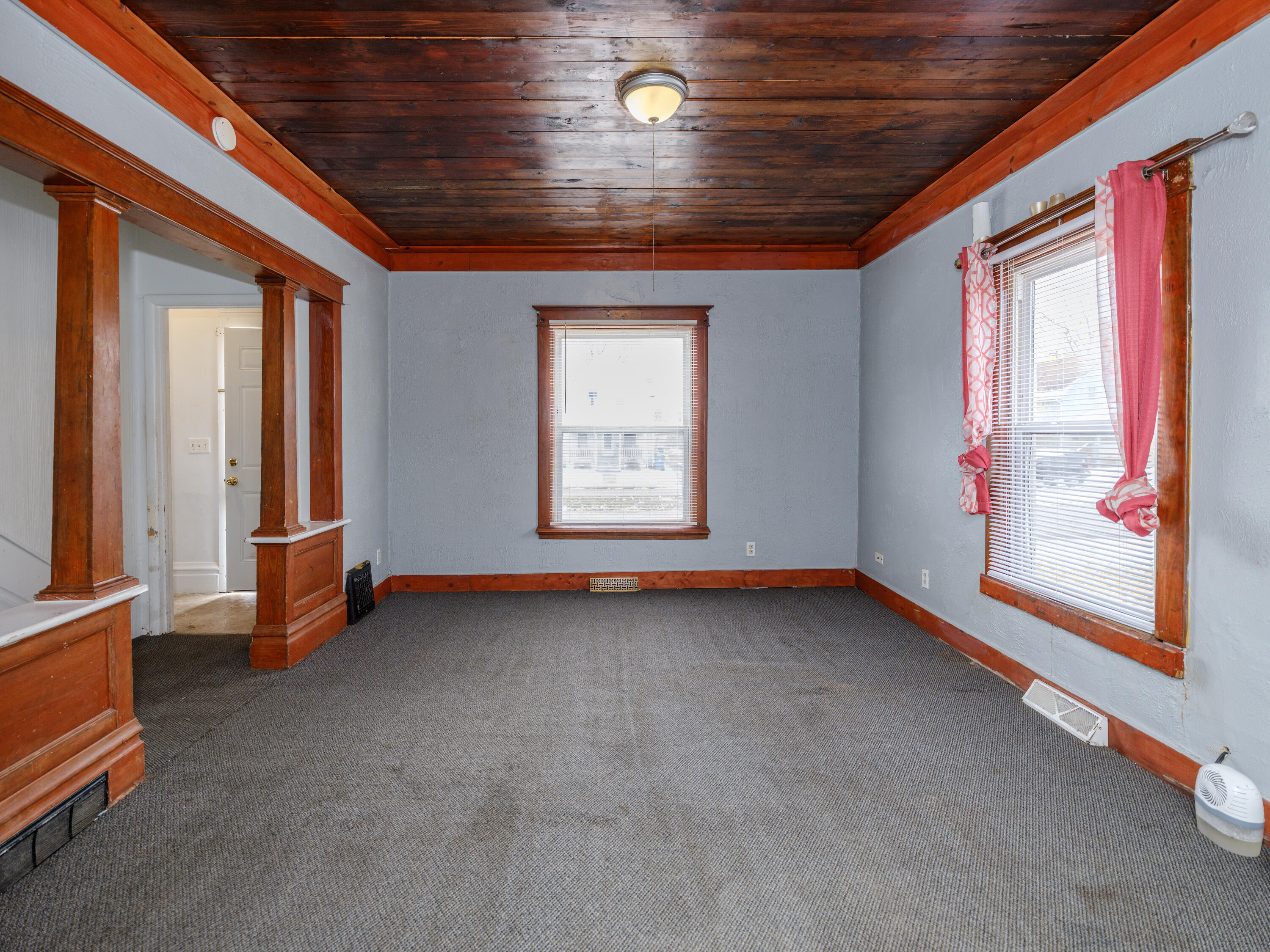 1721 Egleston Avenue