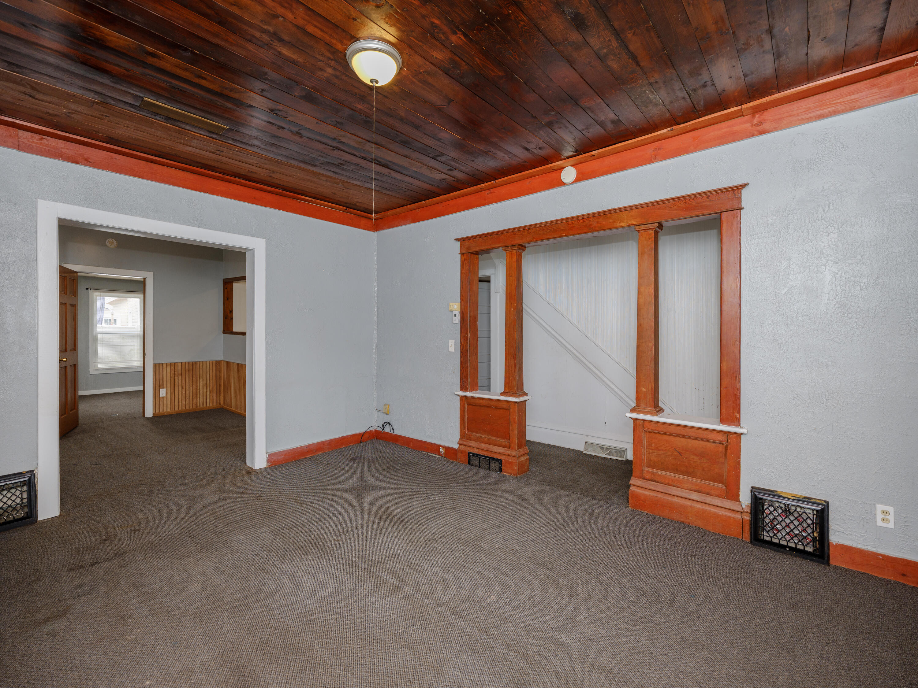 1721 Egleston Avenue