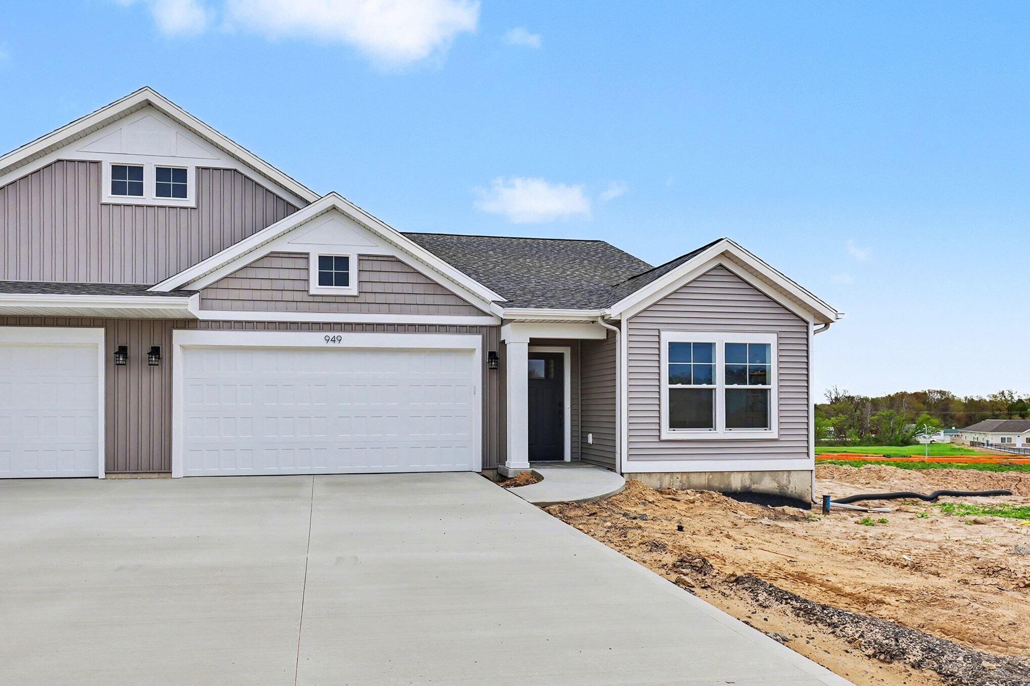 949 Scioto Drive NW 17