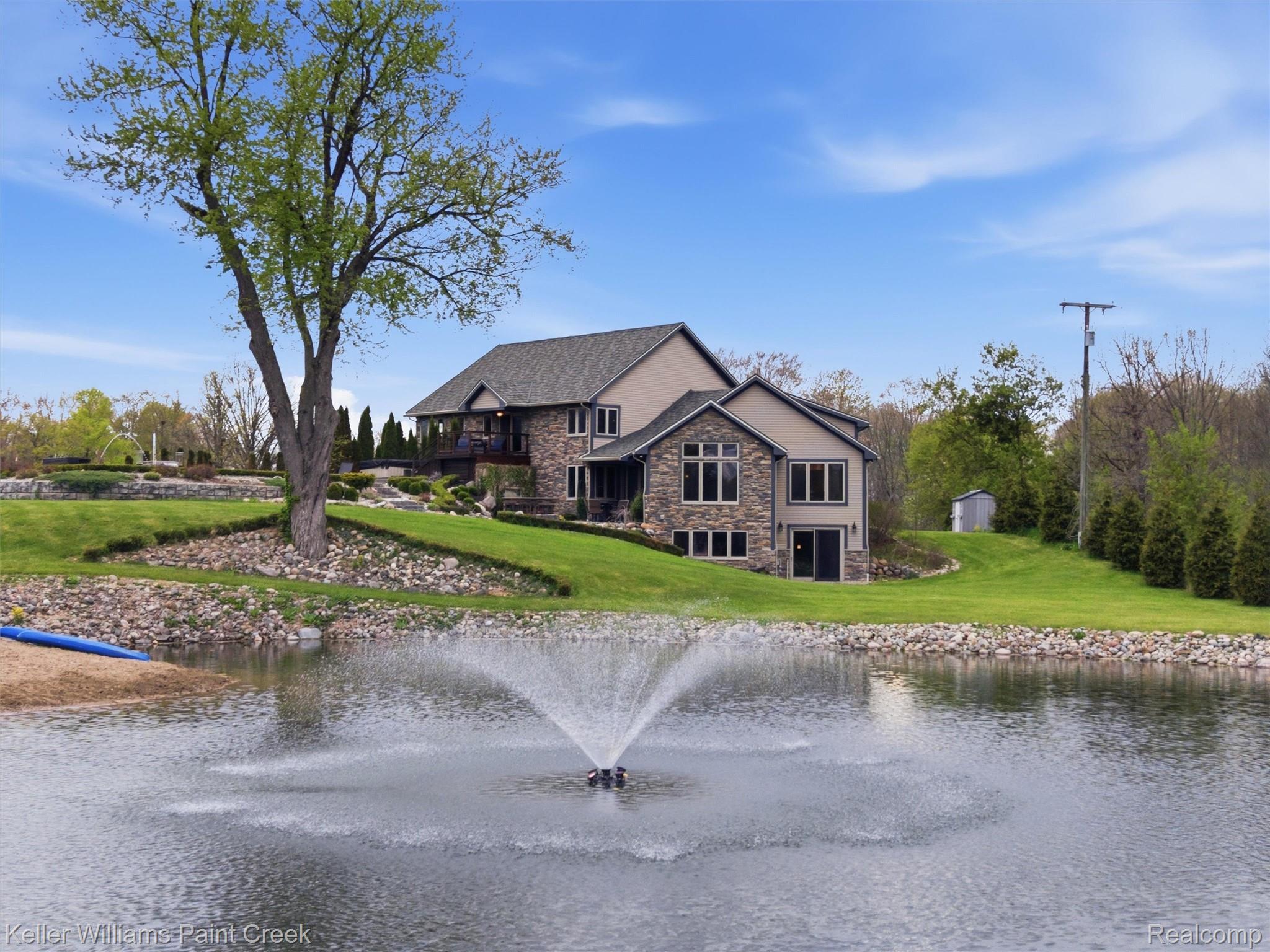 3450 S Ortonville Road