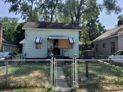 1143 Amity Avenue Muskegon City MI 49442