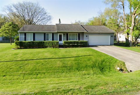 1110 Washington Drive Grand Blanc Charter Township MI 48507