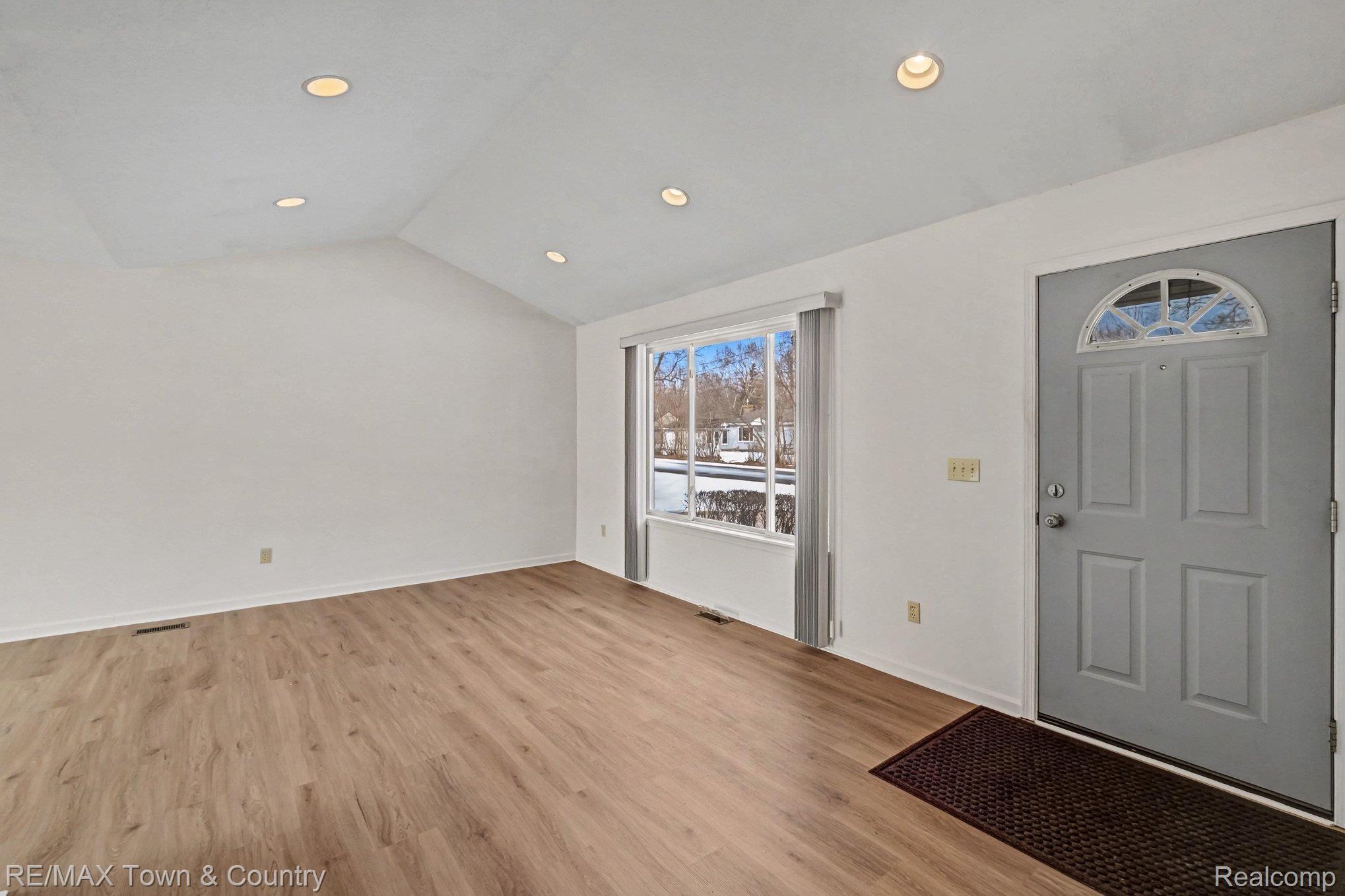 1110 Washington Drive