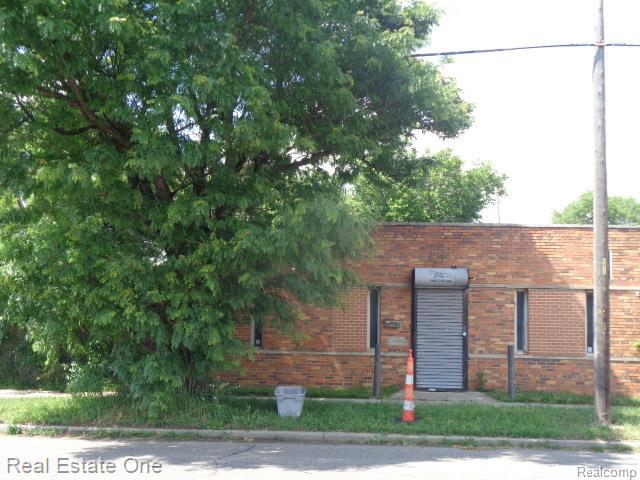 2950 Puritan Street