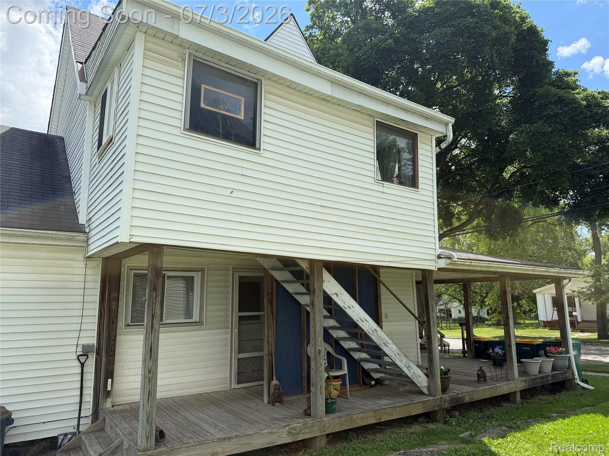 305 E Main Street