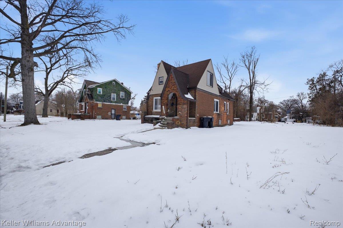 15053 Littlefield Street