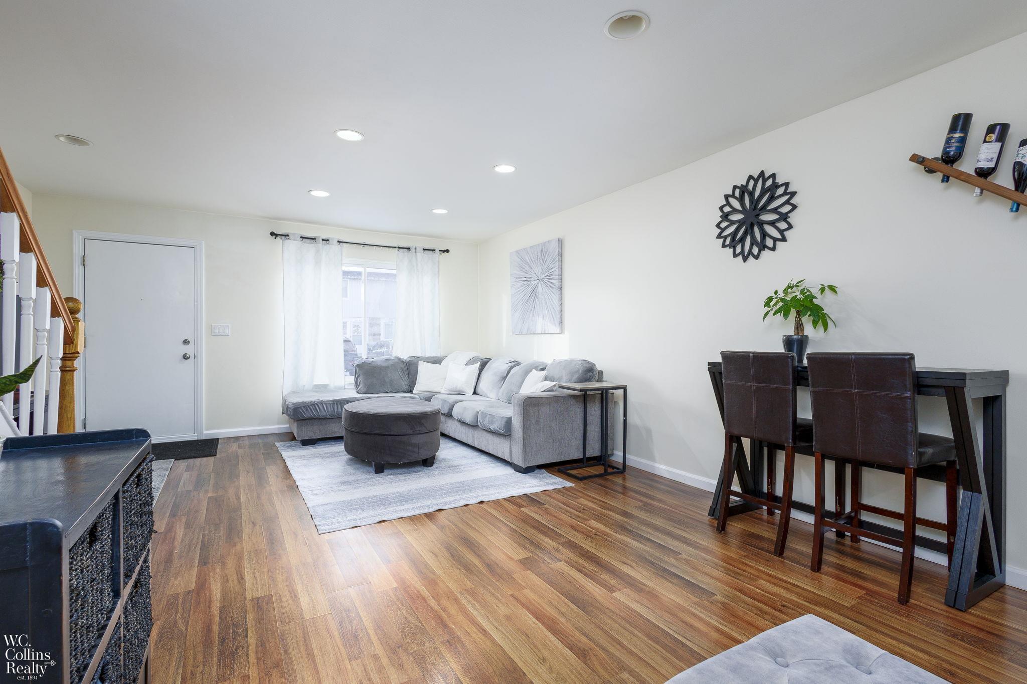 28212 Universal Drive