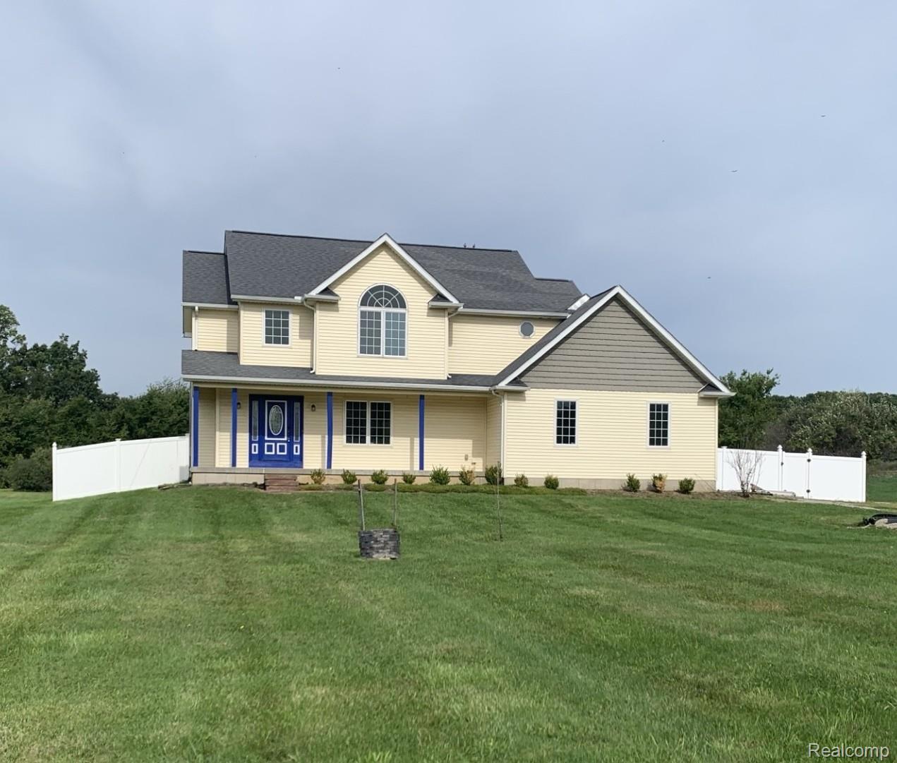 3068 W Cook Road
