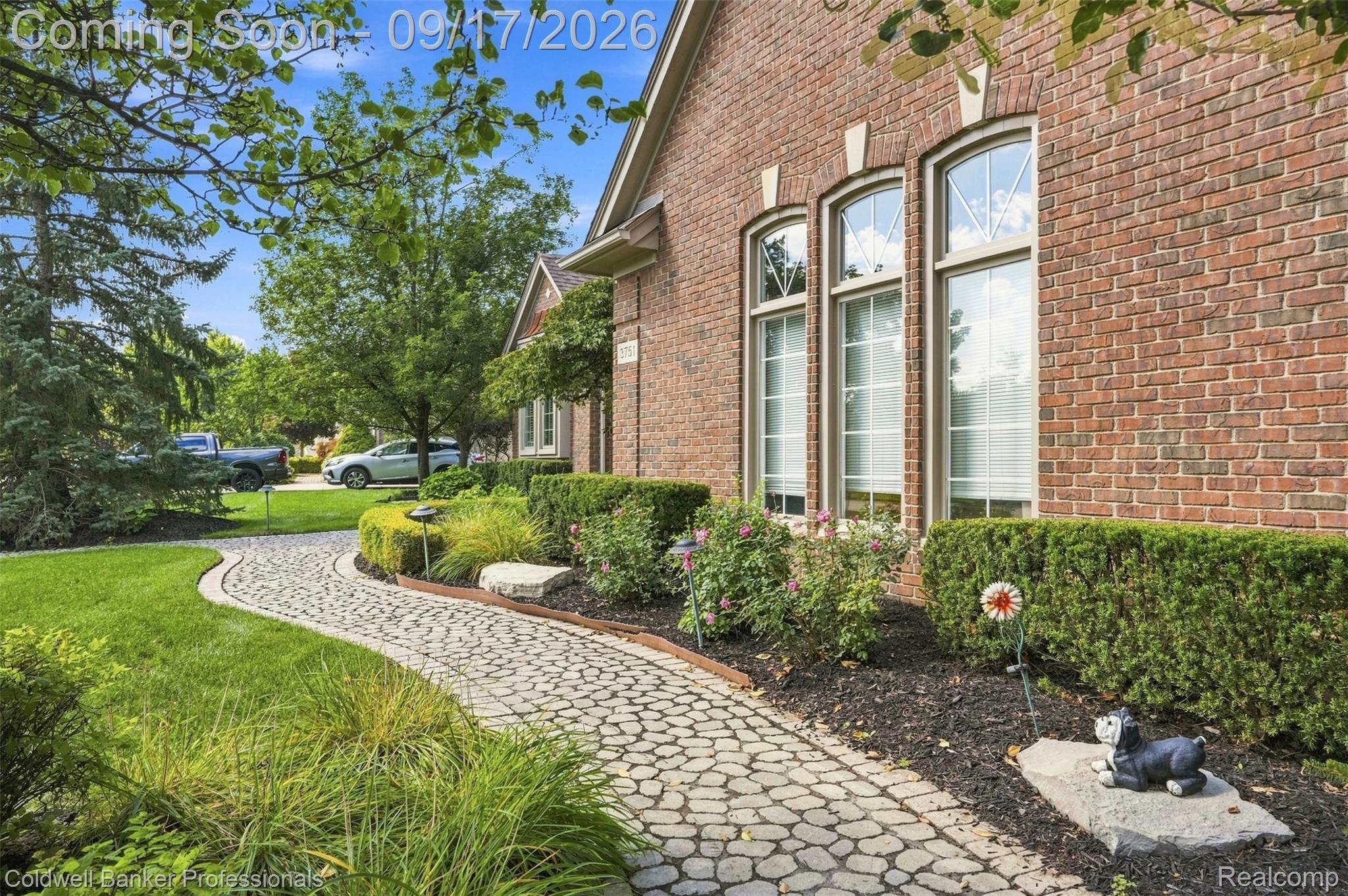 3751 Lake Forest Drive