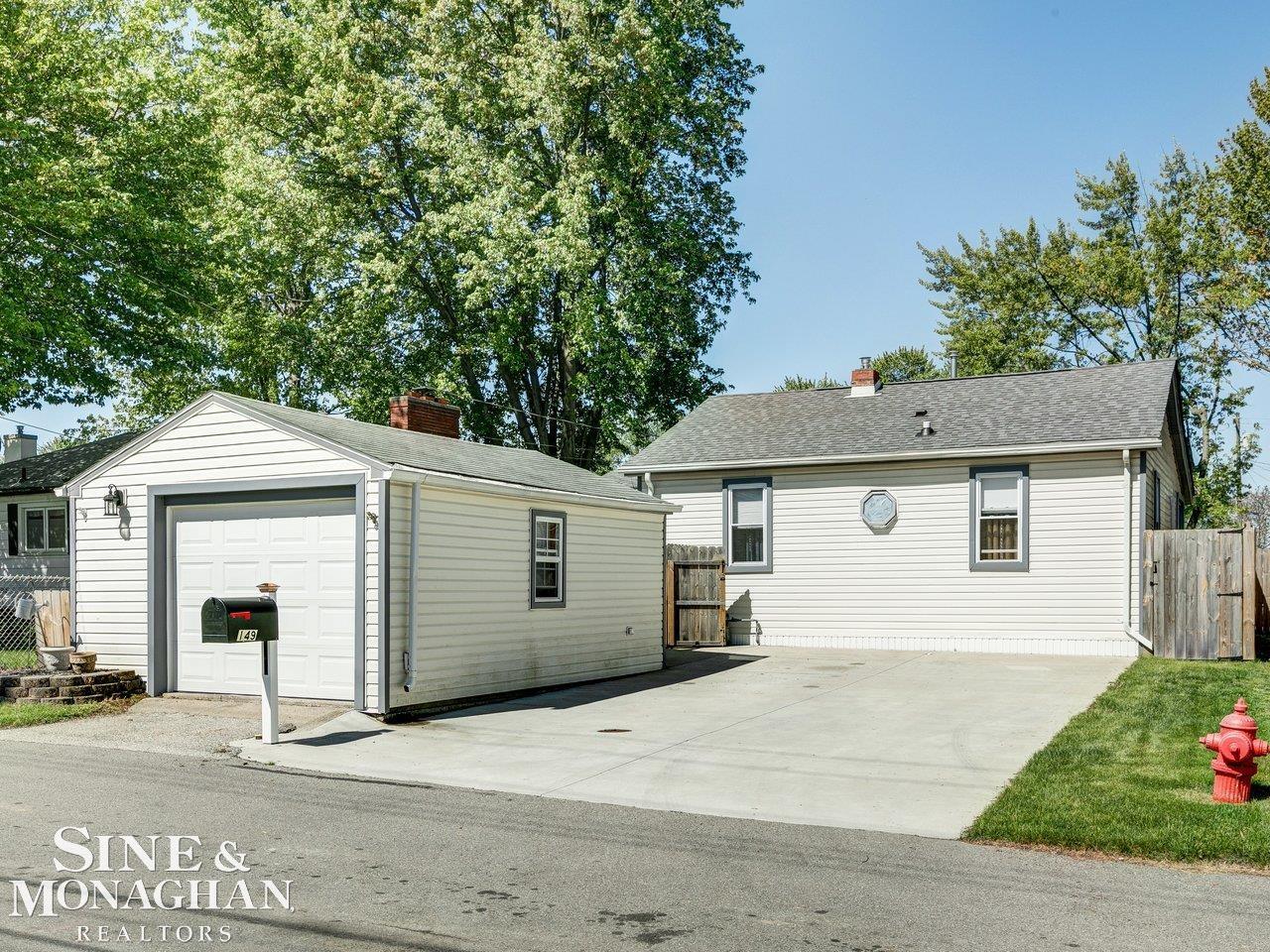 149 Kenyon Rd. Road
