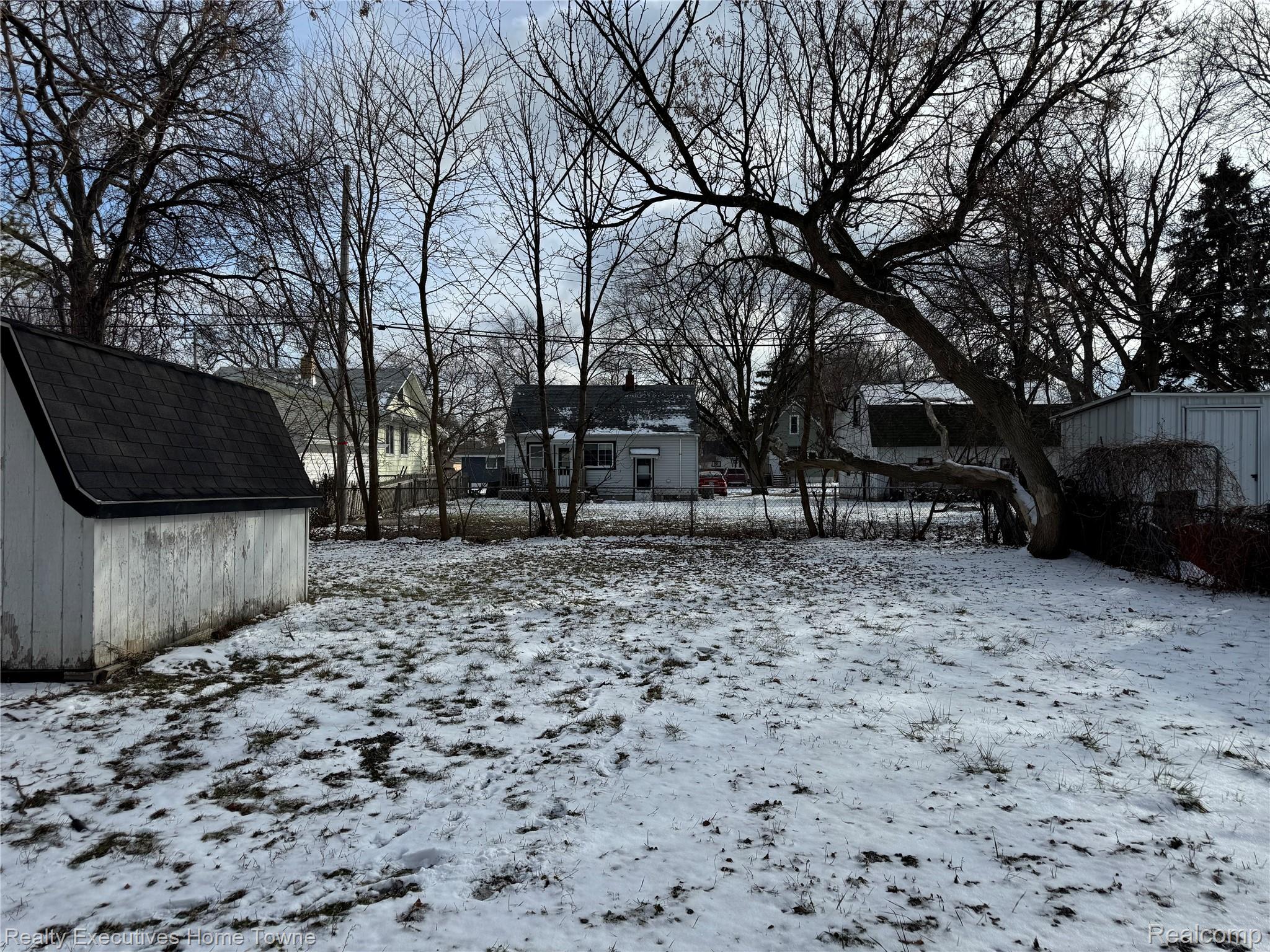 1518 Carleton Street