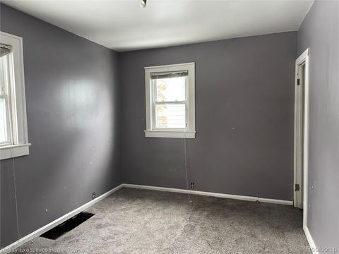 Tiny photo for 1518 Carleton Street, Port Huron City, MI 48060 (MLS # 20261011576)