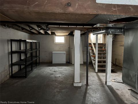 Tiny photo for 1518 Carleton Street, Port Huron City, MI 48060 (MLS # 20261011576)