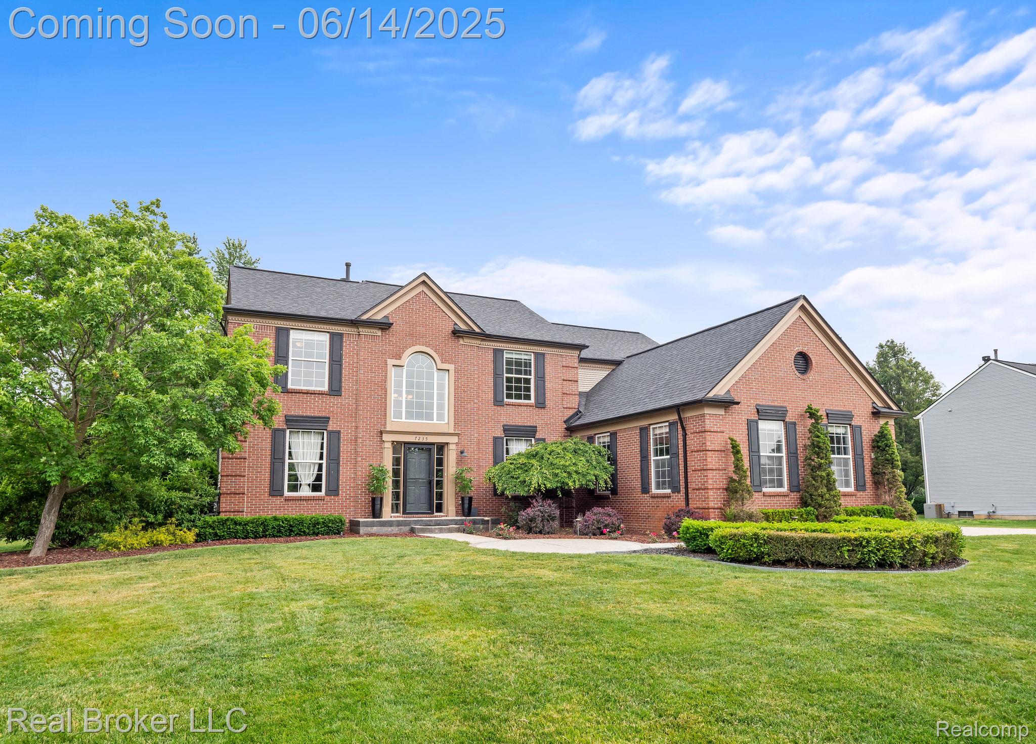 7235 Goldenrod Court