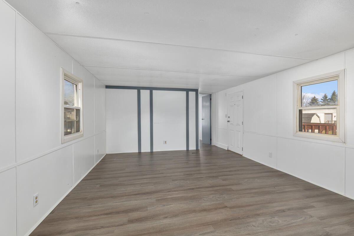 8779 Country View Drive NW