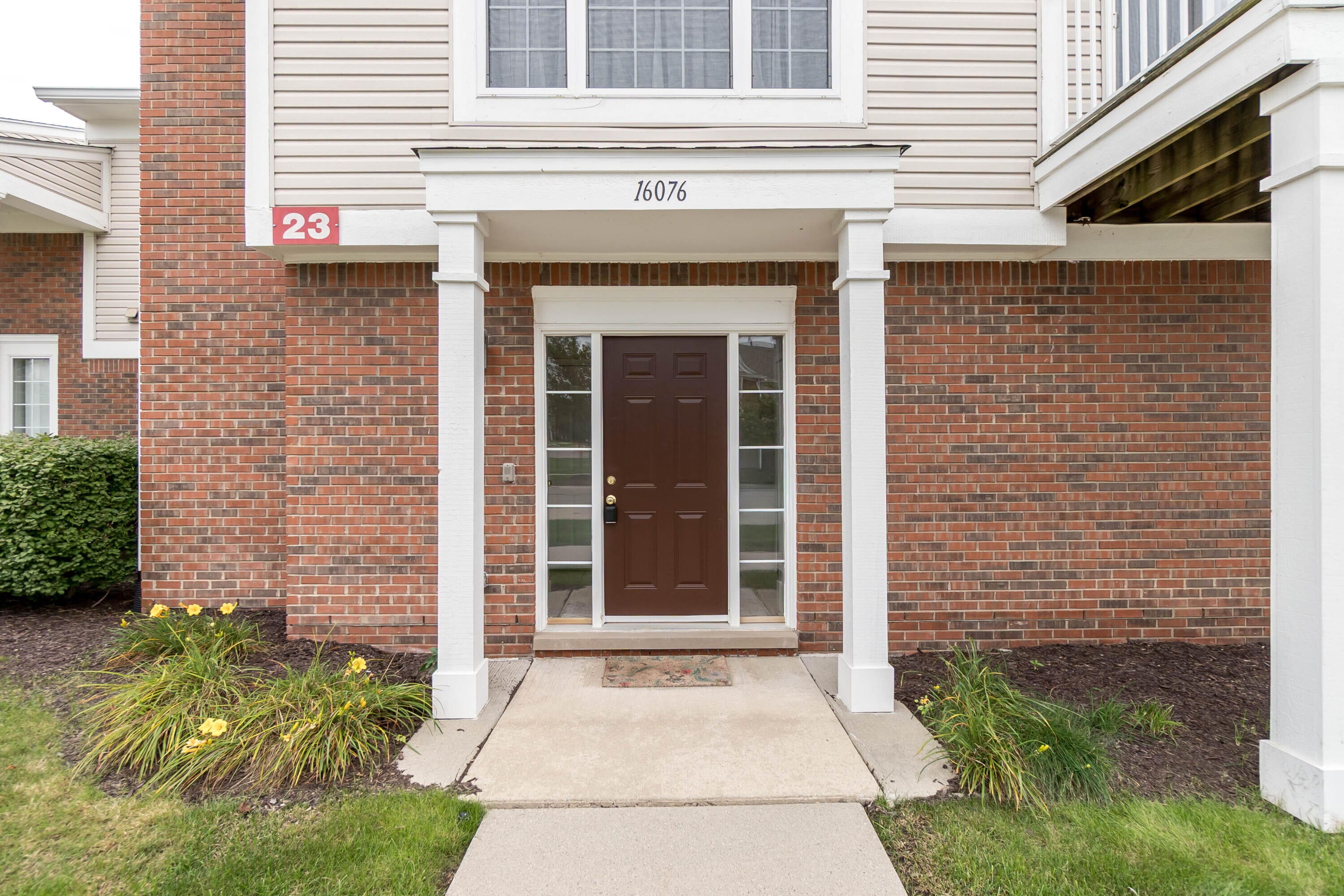 16076 Morningside 259