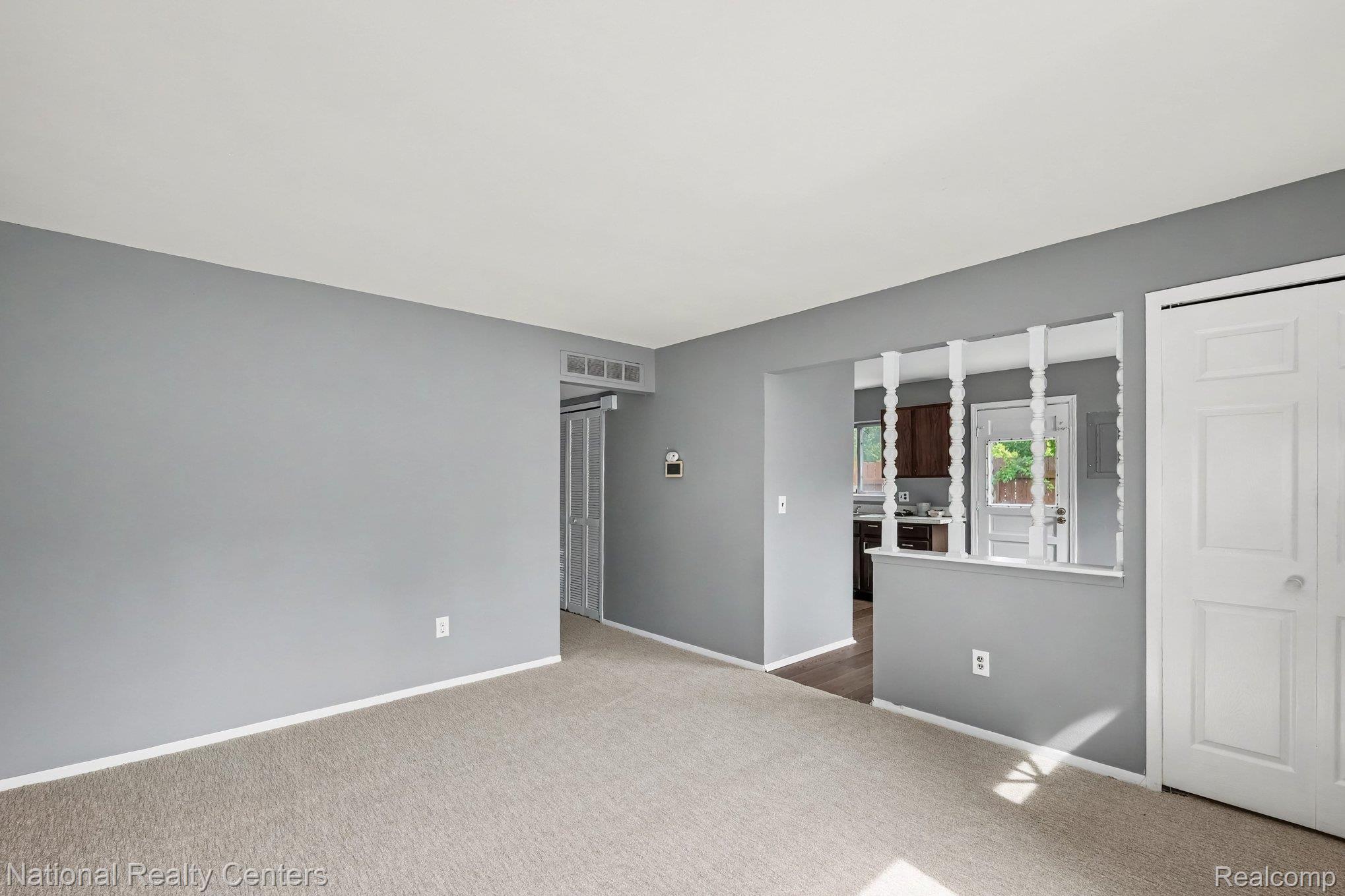 1069 Urbancrest Drive
